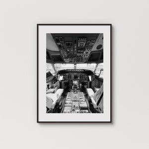 Boeing 737 Cockpit Photo: Monochrome Aviation Art (Digital Download)