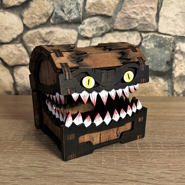 Schatztruhe Monster aus Holz, handbemalt mit Zähnen, Dungeon and Dragons