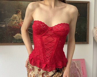 Bustier vintage in pizzo rosso ciliegia