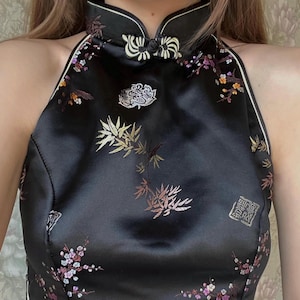 2000s Y2K qipao style black satin brocade sleeveless mandarin collar halter top