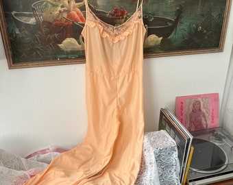 Vintage 70s peach nylon lace ruffle jumpsuit pajamas