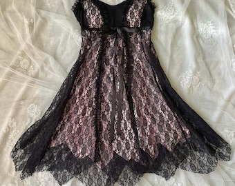 Y2K 2000s pink & black lace overlay babydoll dress