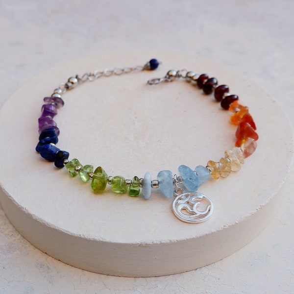 Bracelet chakras Bracelet 7 chakras en pierre véritable avec breloque ohm en argent sterling, bijoux de méditation, bracelet de perles, cadeau yoga pour femme