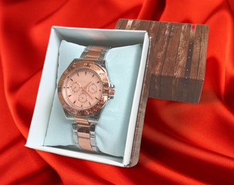 Unisex Stainless Steel Wrist Watch, Modern Timepiece