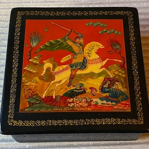 vintage scatola russa laccata PALEKH Russian Laquer miniature BOX peint à la main