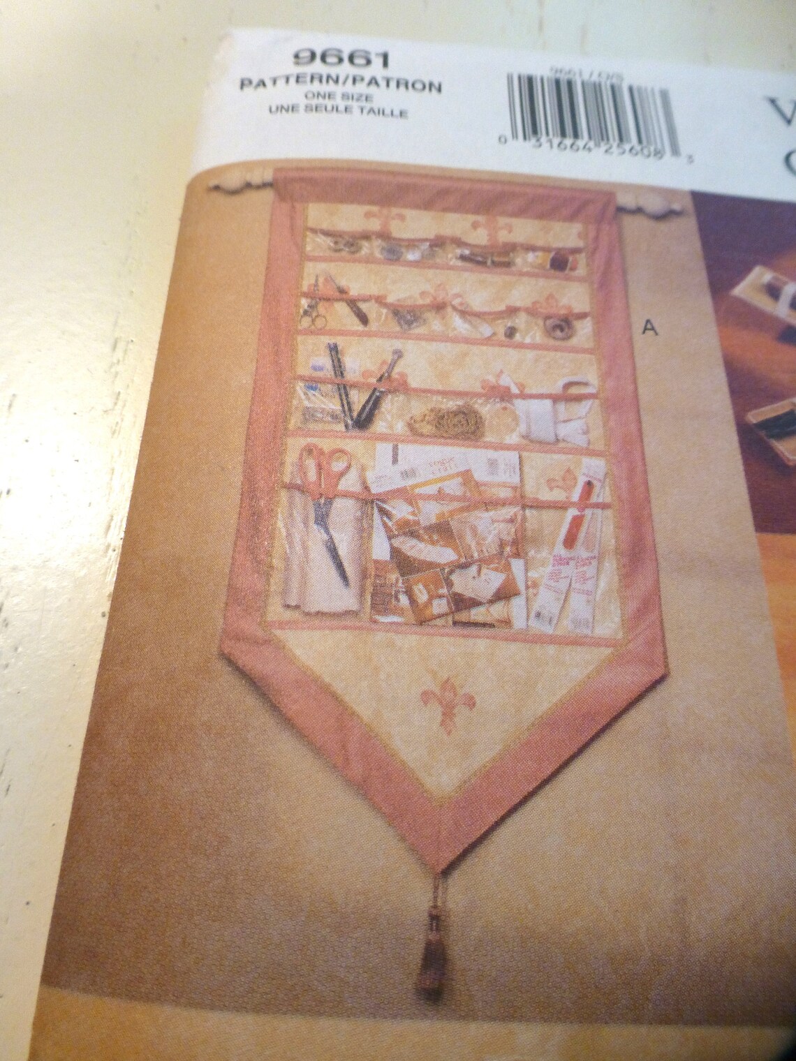 Vogue Sewing Pattern 9661, Uncut FF, Sewing Accessories and Wall ...