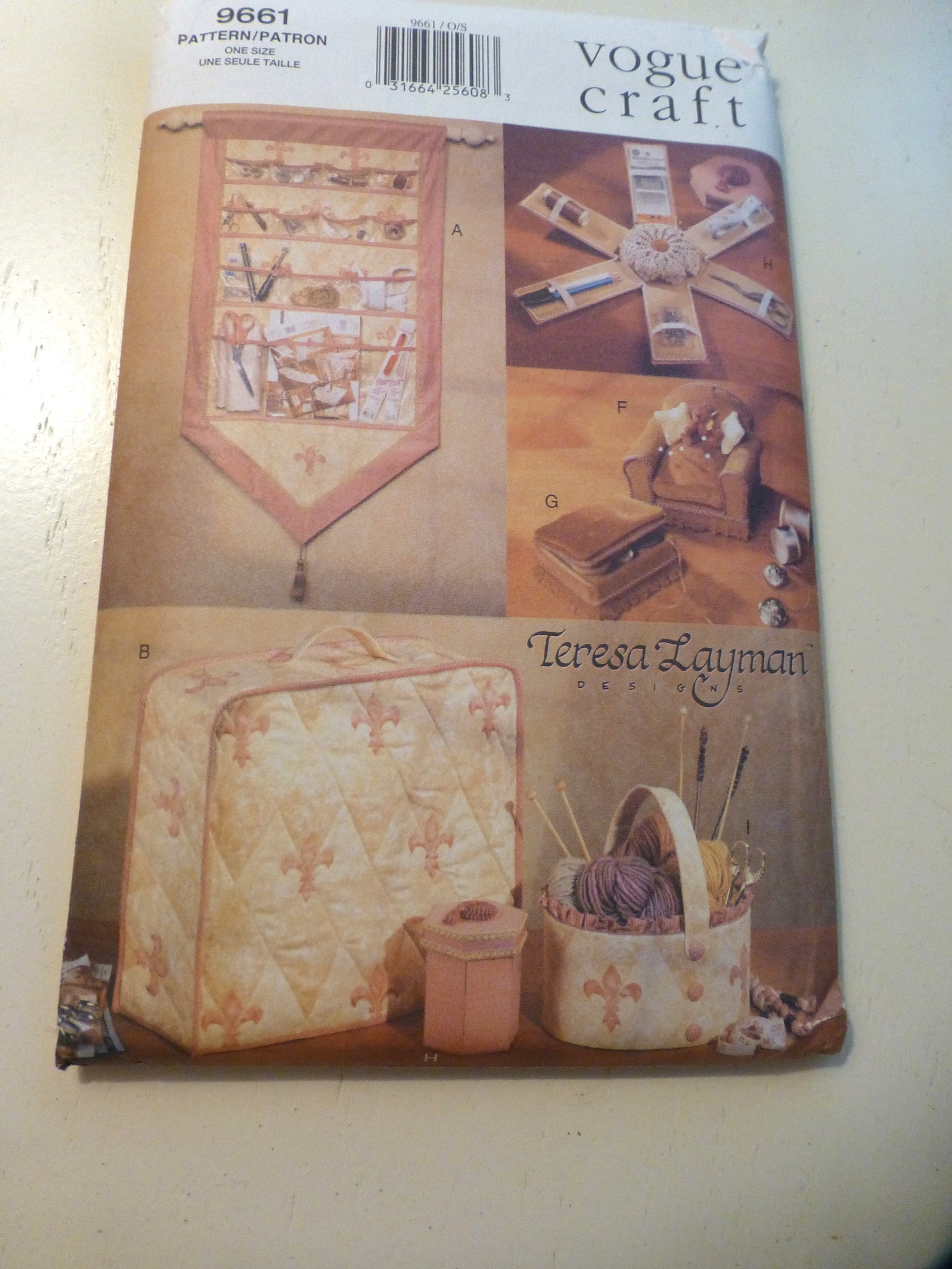 Vogue Sewing Pattern 9661, Uncut FF, Sewing Accessories and Wall ...