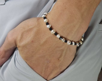 Pulseira elástica minimalista com contas de pérola de água doce e safira | Pedra preciosa natural genuína de 4 mm a 6 mm | Feito à mão sob encomenda