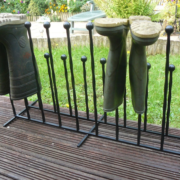 Wellington boot holder family 10 pair