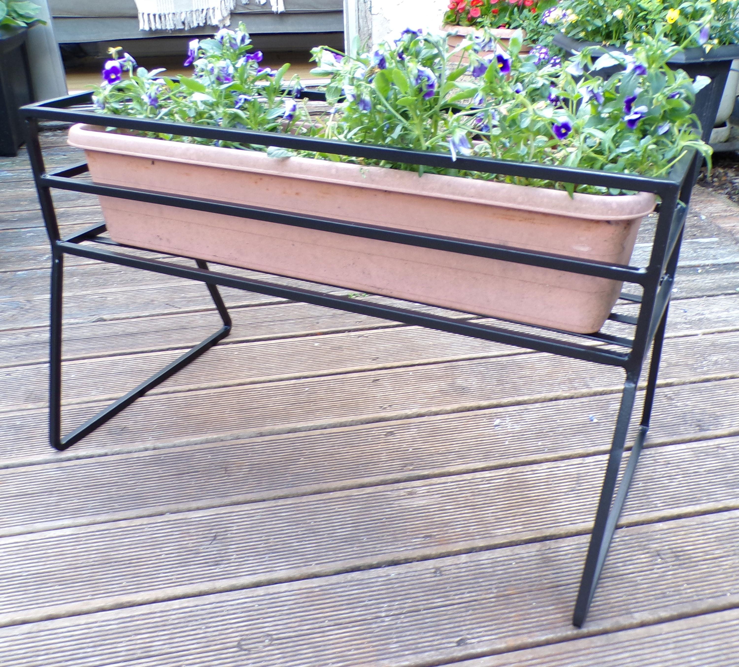 Metal Deck Planter UK