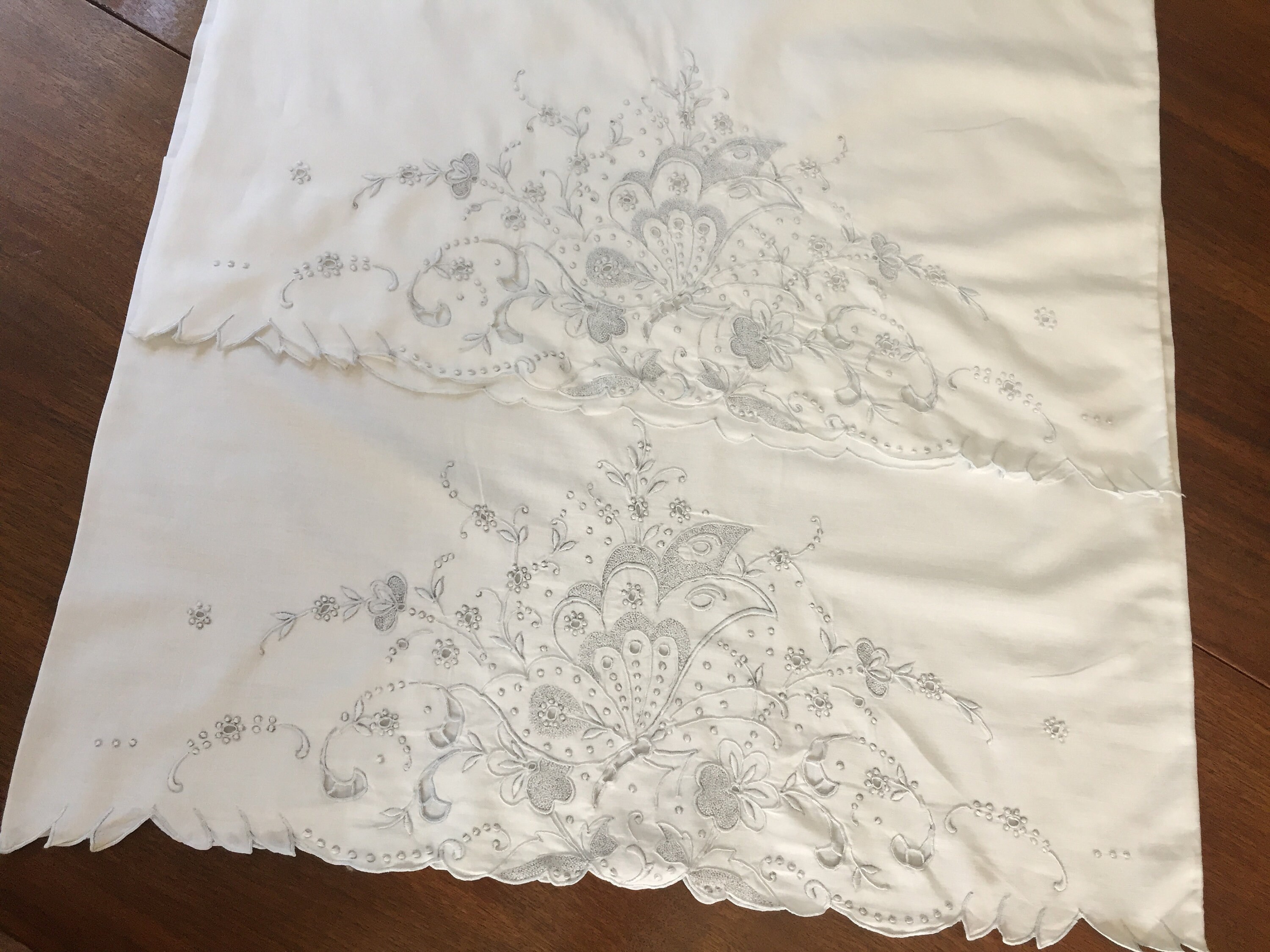 ANTIQUE PILLOWCASES Fine White Linen With Beautiful Appenzell Etsy
