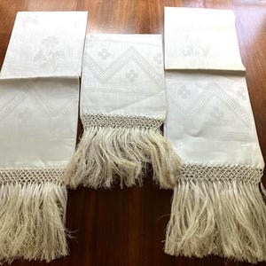 Antique Italian Linen Bath Towel: Large Creamy White with Fringe, C1920