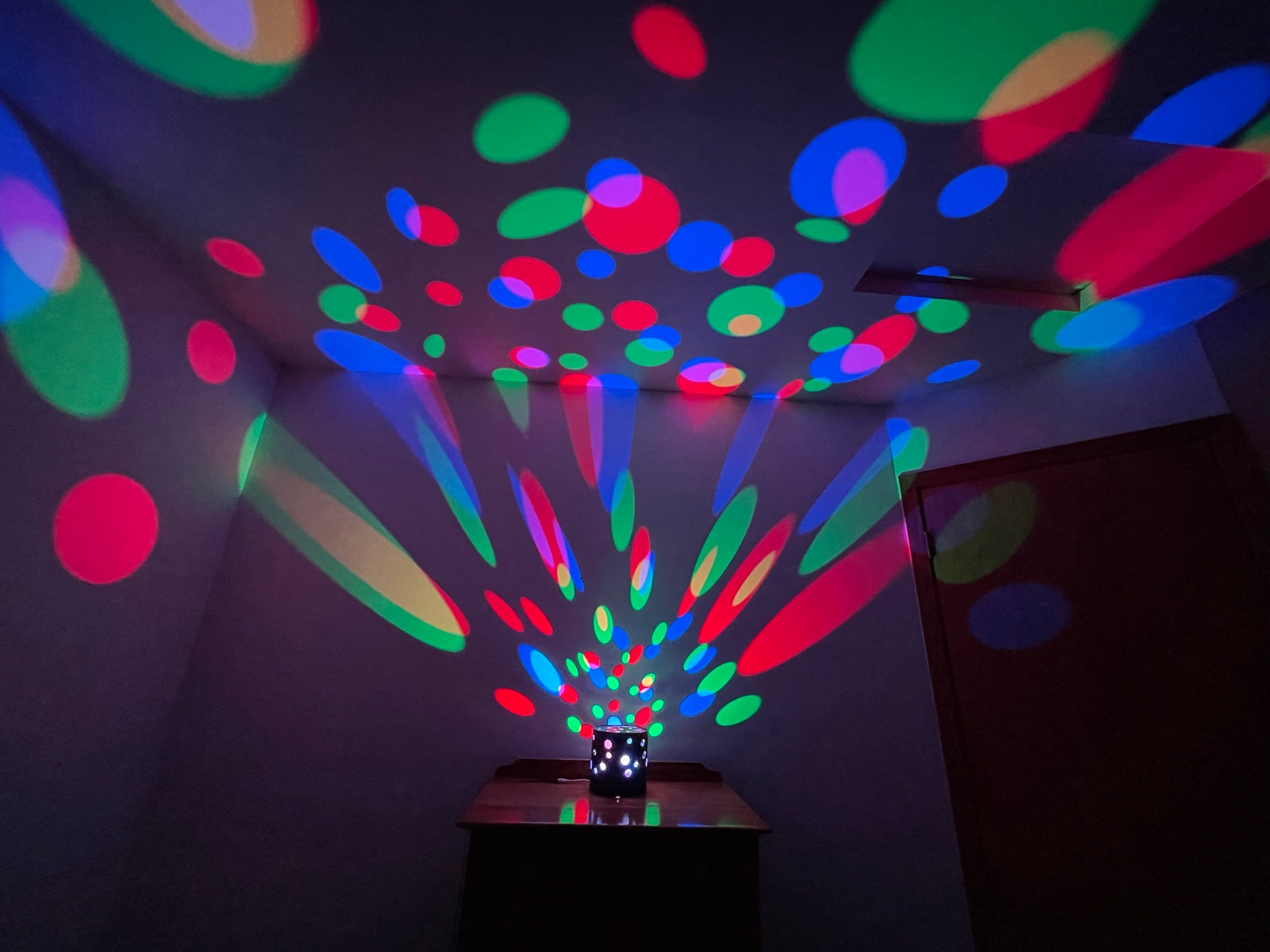 Led Rests 6 Inch Decorative Cylinder Light Rests on Surface, and Projects Super ...