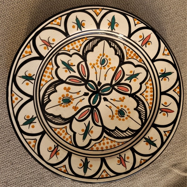 Plate Traditional Moroccan flat in pottery 26cm