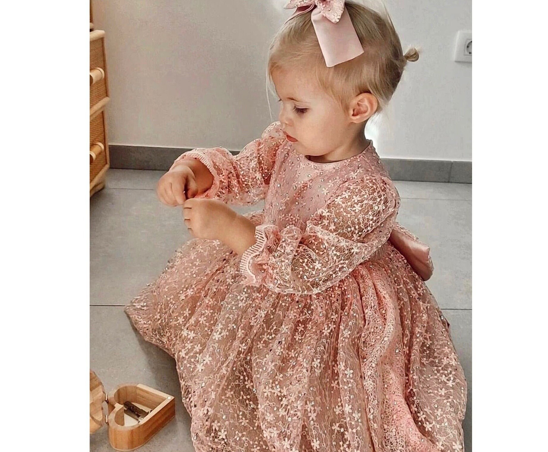 Baby rose gold dress - Etsy España Baby rose gold dress - Etsy España