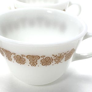 Vintage Pyrex Corning Butterfly Gold Coffee Tea Cups Mugs - Retro 1970s Kitchen - Golden Floral Pattern set of 4
