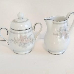 Noritake Saddlebucker Zuckerdose und Milchkännchen