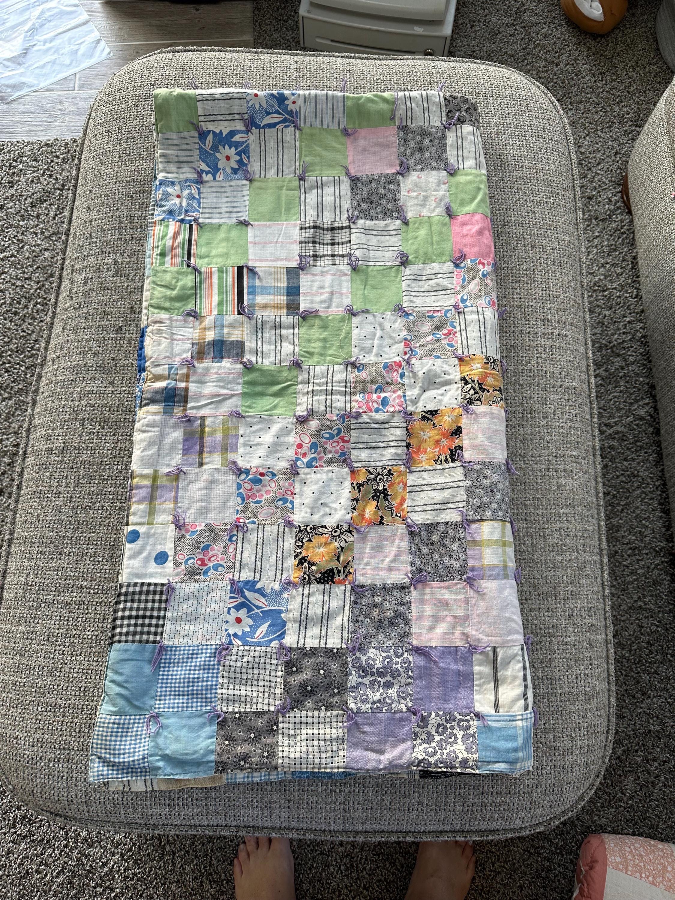 ヴィンテージ　カラフルパッチワークキルティング　キルト キルト：カラフルなパッチワーク、カッター、工芸、縫製 - Etsy 日本