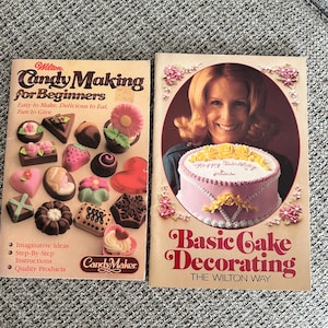 Wilton Cake or Candy Booklet, vintage Wilton, vintage, cake decorating, candy making, Wilton How to, cake decorating book, yearbook, Wilton