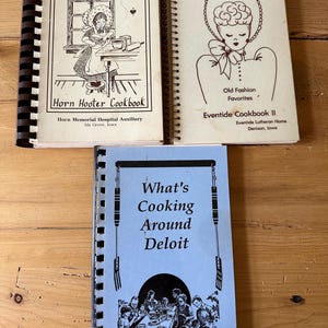 Vintage Spiral Bound Community Cookbook: Iowa Recipes