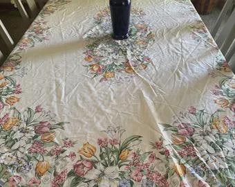 Floral Tablecloth: Vintage Printed