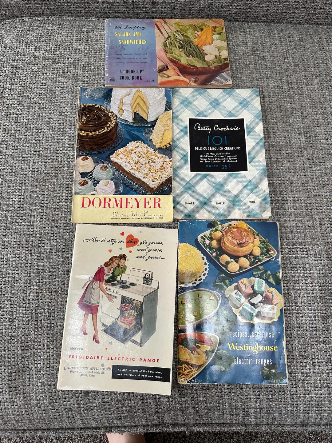 Vintage Cookbook, Vintage Kitchen, 1940's Vintage Ephemera, 1940's ...