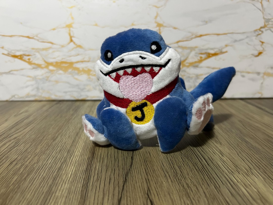 自作ぬいぐるみ・サメの男の子 サメのの20cmぬいぐるみ / 手作りのぬいぐるみ/ 換装可能/ ぬいぐるみ