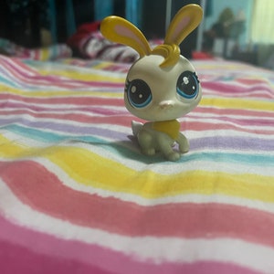 LPS custom painted figures commissions