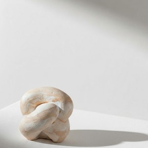 Minimalist Knot Sculpture - Modern Abstract Stone Decor - Handcrafted Marbled  Object - Neutral Shelf Styling Accent - Nordic Art Piece