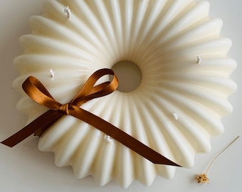 Ring Pattern Sphere Candle: 6-Wick Soy Wax, Fragrance Free