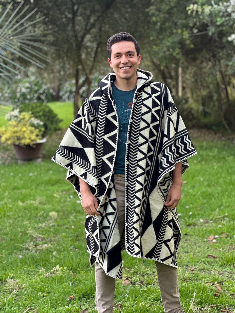 Ponchos For Men, Andean Poncho, Ecuador Poncho, Man Poncho Open Black