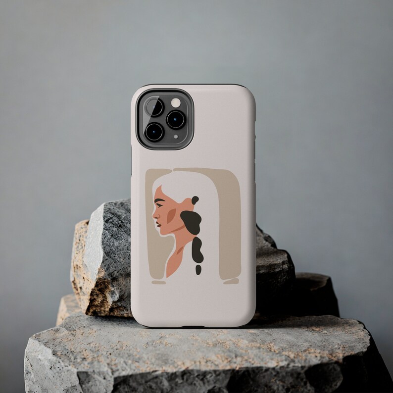 Eigentijds iPhone-hoesje voor het portret van de vrouw | Glanzend iPhone-hoesje iPhone-hoesje voor vrouwen Dubbel gelaagd iPhone-hoesje Cadeau voor haar Beige iPhone-hoesje afbeelding 4