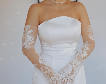 Lace Applique Wedding Sleeves: Detachable Tulle Bridal Gloves