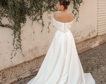 Detachable Wedding Crepe Overskirt, Bridal train Overskirt, Off white crepe Wedding Skirt, Detachable Overskirt Wedding Train, Bridal skirt