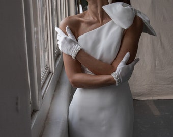 One shoulder Wedding Dress, Elegant Bridal Gown, Satin Wedding Dress, Satin Bow Wedding Gown, One Shoulder Bow French crepe bridal gown