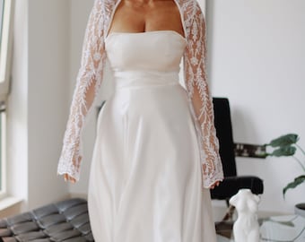 Custom Luxury Bridal Bolero, Long Sleeve Bridal Bolero, Luxury Lace wedding bolero, White bridal bolero, Wedding Jacket, Lace Bridal Jacket