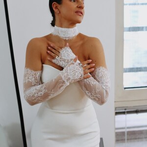 Chantilly Lace Bridal Sleeves: Ivory Detachable Fingerless Wedding Gloves image 4