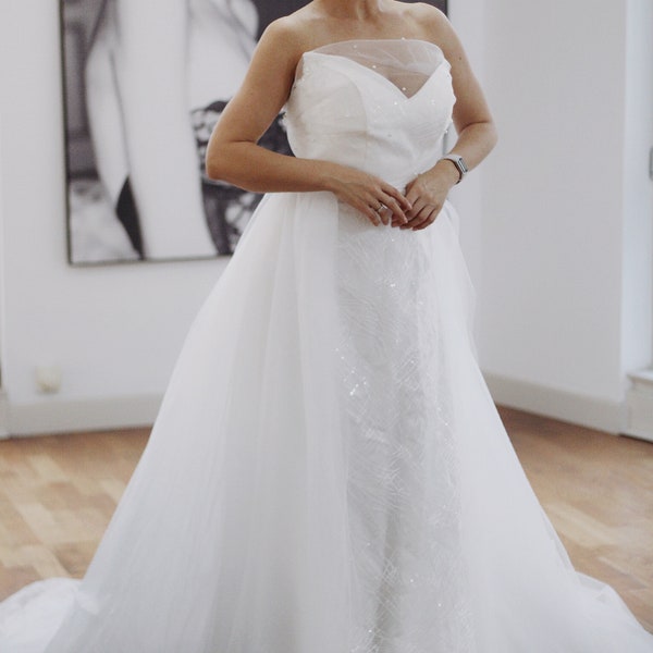 Detachable Wedding tulle Overskirt|  Bridal Tulle Overskirt | Wedding Skirt | Off-White Tulle Organza Overskirt | Wedding Tulle Train