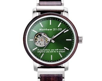 Personalisierte Bibelvers-Uhr – individuell gravierte Schriftuhr – Bibelvers-Schmuck – individuelle religiöse Uhr – Matthäus 21:22 Uhr