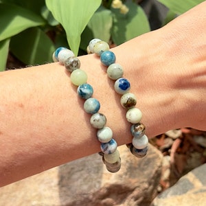 AAA Rare Blue Hackmanite Beaded Bracelet - Choose Size - One (1) High Quality UV Reactive Hackmanite Bead Bracelet - 8mm - Made in Hawaii
