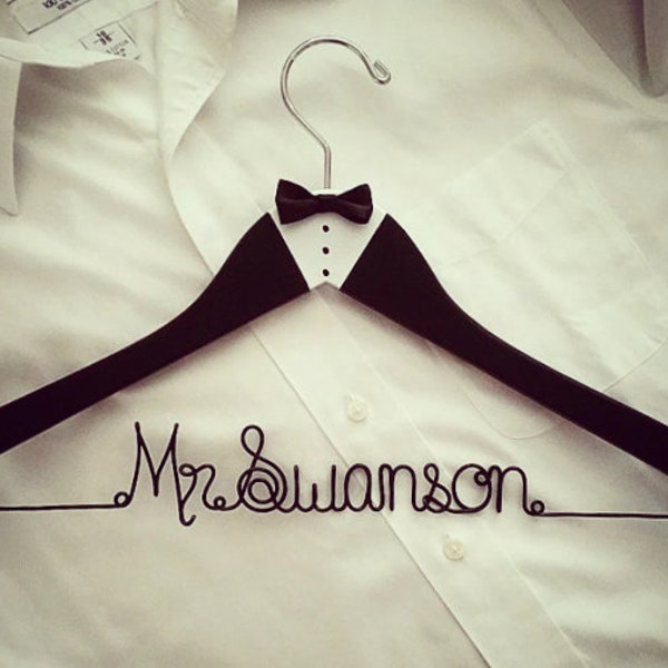 Groom Hanger, Wedding Hanger, Custom Bride Hanger, Personalized Gift, Groom, Bridal Shower, Name Hanger, Engagement Gift
