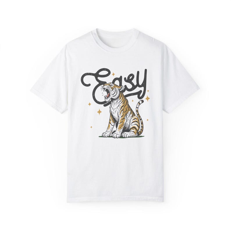 Camiseta Easy Tiger Graphic, Camiseta Tiger, Comfort Colors, Camiseta Boho, Camiseta de inspiración vintage a la moda, Camiseta Boho para mujer, Ropa estética imagen 5
