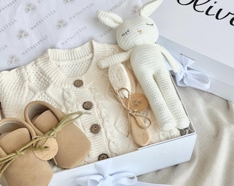 Personalized Newborn Gift, Baby gift box, Baby boy gift set, Newborn hamper, Baby arrival gift, Newborn gift neutral, Baby gift set