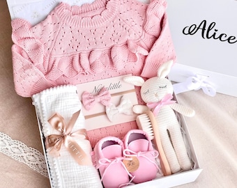 Personalized Baby Girl Gift Box, Newborn gift, Baby gift box, Newborn hamper, Baby girl gift set, Baby arrival gift, Gift for baby girl