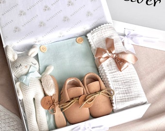 Personalized Baby Boy Gift, Baby gift box, Newborn gift set, Baby shower gift, Gift for baby boy, Gender reveal gift blue, New baby boy gift