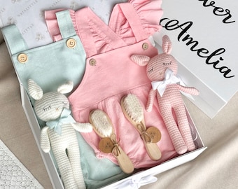 Personalized Twin Baby Gift Set, Twin gift box, Twin boy girl gift set, Newborn twin gift, Twin shower gift, Twin babies gift box set