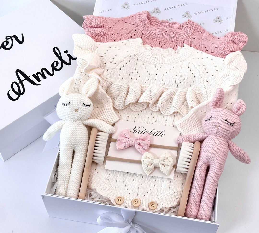 PERSONALIZED Twin Girls Gift Box, Twin Baby Girls Gift, Twin Gift Box, Twin Girls Gift Set, Twin