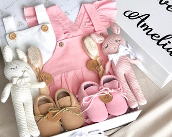 Personalized Twin Baby Gift Box, Twin boy girl gift, Newborn twin gift set, Twin gift box, Twin shower gift, Gender reveal twin gift