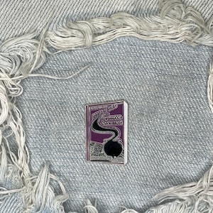 Magic Potion Book wizard witch Magical fantasy pinin badge
