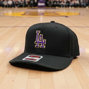 LA Lakers Fan Otto Cap - Lila & Gold bestickte Snapback-Kappe